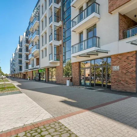 Center Garden Gates & Free Parking By Downtown * Gdansk